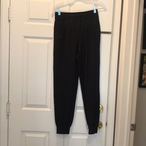 Lululemon jogger pant